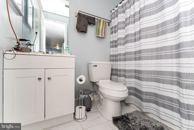 2129 Fort Donelson Ct, Dumfries, VA 22026 - bathroom featuring marble finish floors and vanity