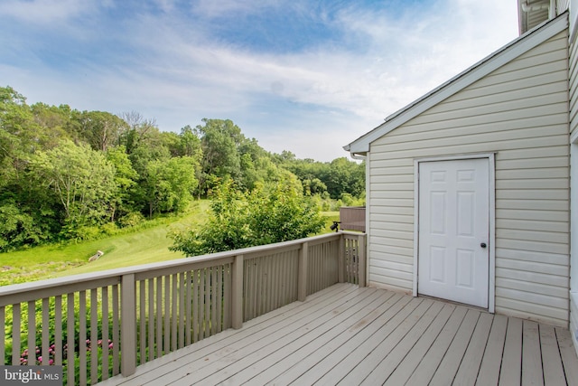 114 Pipers Pl, Chalfont, PA 18914 - deck featuring a lawn