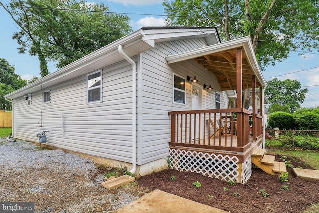 919 Mentor Ave, Capitol Heights, MD 20743 - view of property exterior with a deck