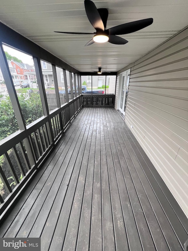 122 W N St, Waynesboro, PA 17268 - unfurnished sunroom with ceiling fan