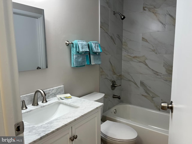 9220 Redbridge Ct, Laurel, MD 20723 - bathroom featuring vanity and tub / shower combination