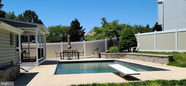 27 Dunlin Way, Sicklerville, NJ 08081 - view of swimming pool featuring a fenced backyard, a patio area, and a diving board