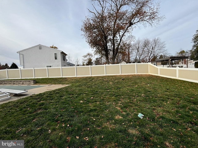 27 Dunlin Way, Sicklerville, NJ 08081 - fenced backyard with a pergola
