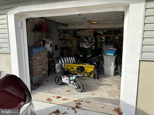 27 Dunlin Way, Sicklerville, NJ 08081 - view of garage