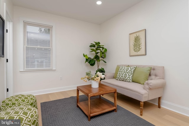 1117 Overbrook Rd, Baltimore, MD 21239 - sitting room featuring wood finished floors and recessed lighting