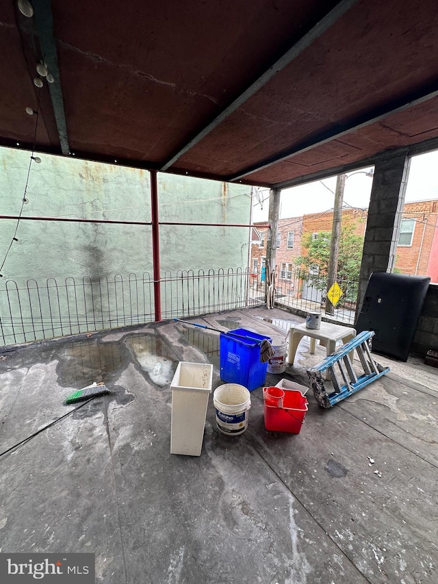 1825 S 8th St, Philadelphia, PA 19148 - view of sunroom / solarium