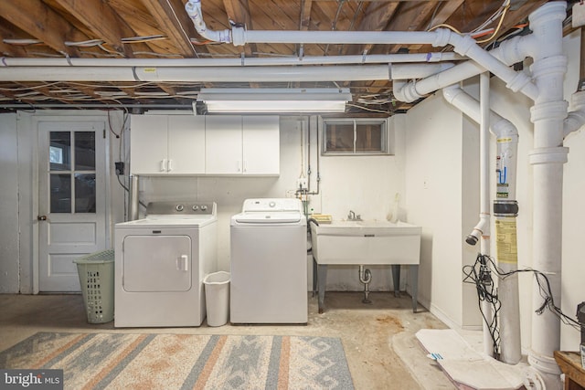 3735 Donegal Ln, Brookhaven, PA 19015 - washroom with washer and dryer and cabinet space