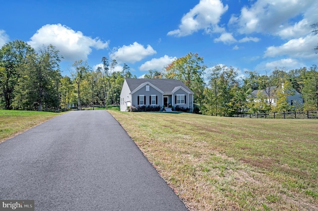 21 Walnut Grove Dr, Fredericksburg, VA 22406 - view of front facade featuring driveway