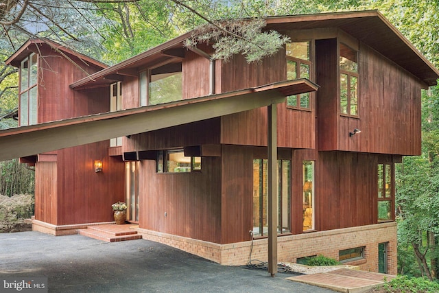1330 Potomac School Rd, Mclean, VA 22101 - view of side of property