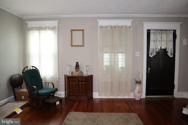 814 Morgan Ave, Palmyra, NJ 08065 - living area featuring wood finished floors and crown molding