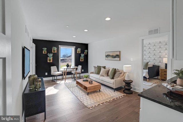 539 Whimsical Dr, Havre De Grace, MD 21078 - living room featuring recessed lighting and wood finished floors