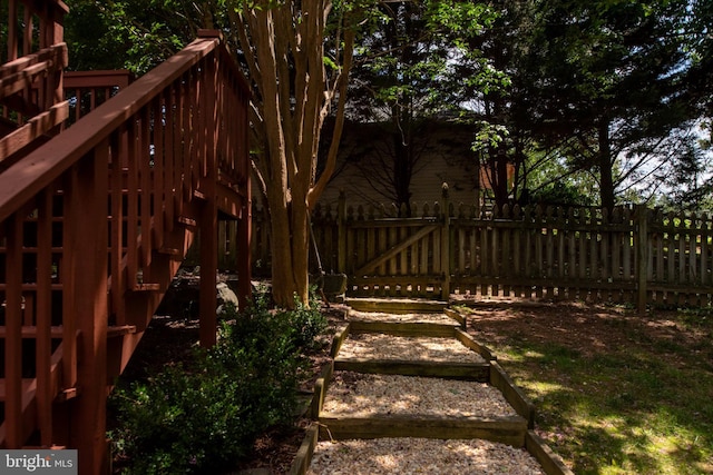 4 Monument Dr, Stafford, VA 22554 - view of yard