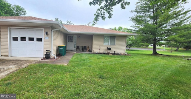 540 Berberis Plz, Monroe Township, NJ 08831 - view of front facade with a garage, a front lawn, and concrete driveway