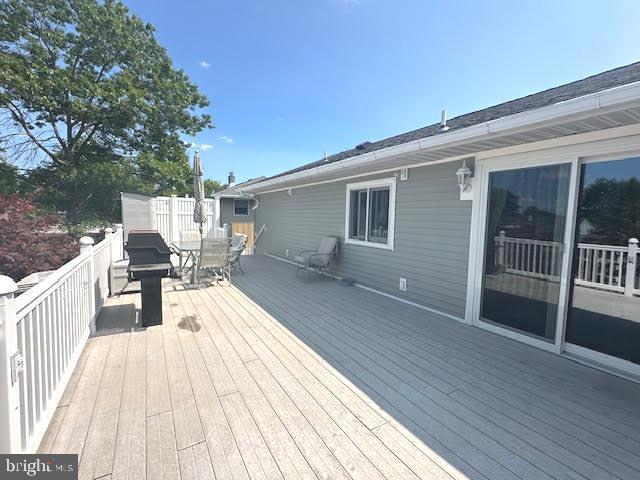 32 Saranac Rd, Hamilton, NJ 08619 - deck featuring outdoor dining space