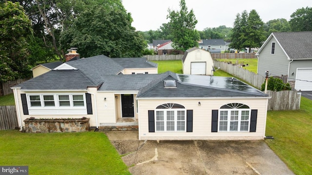 5 Brookfield Rd, Pasadena, MD 21122 - view of front of property featuring a fenced backyard and a shed