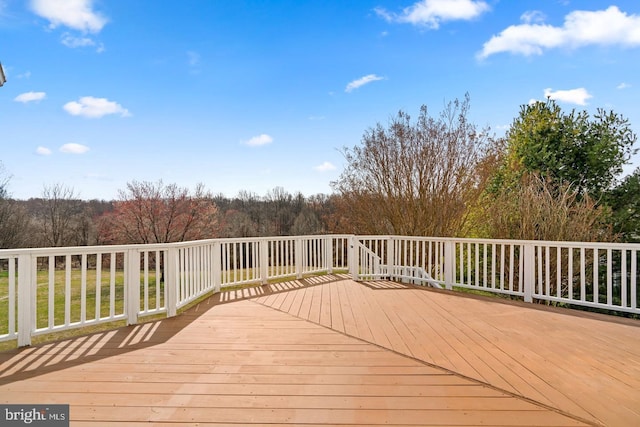 7904 Windsor Knoll Ln, Laytonsville, MD 20882 - deck with a wooded view