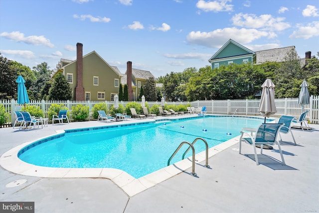 9858 Palace Green Way, Vienna, VA 22181 - community pool with a patio area