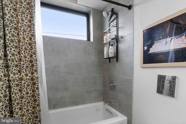 1800 S 16th St Unit B, Philadelphia, PA 19145 - full bathroom featuring shower / tub combo
