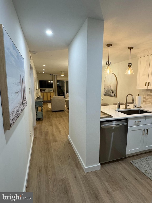 35979 Condo Dr Unit 203B, Rehoboth Beach, DE 19971 - corridor with wood finished floors and recessed lighting