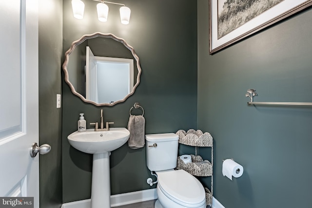 7282 Nittany Ln, Alexandria, VA 22306 - bathroom with toilet
