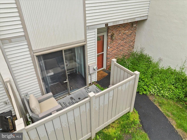 29 Twin Brooks Dr, Willow Grove, PA 19090 - entrance to property