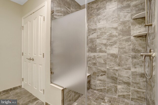 500 S Lexington St, Arlington, VA 22204 - bathroom featuring a walk in shower