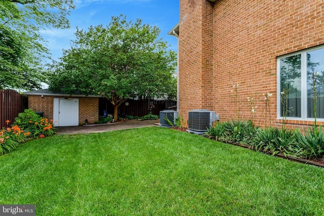 500 S Lexington St, Arlington, VA 22204 - view of yard