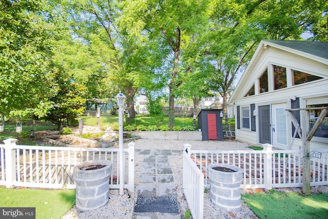 121 E James St, Winchester, VA 22601 - view of patio