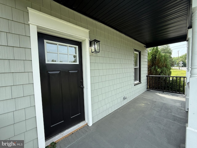 2 Schooner Landing Rd, Millville, NJ 08332 - view of exterior entry with a porch
