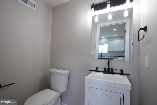 2 Schooner Landing Rd, Millville, NJ 08332 - bathroom with vanity and decorative backsplash