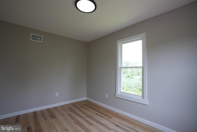 2 Schooner Landing Rd, Millville, NJ 08332 - empty room featuring baseboards and light wood-style flooring