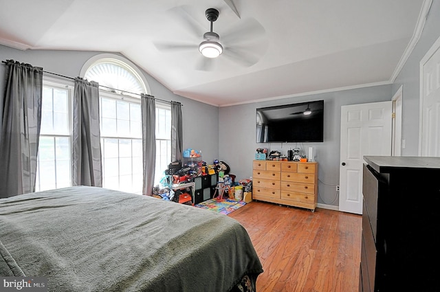 121 Sweetbriar Ln, Winchester, VA 22603 - bedroom featuring vaulted ceiling, wood finished floors, and a ceiling fan
