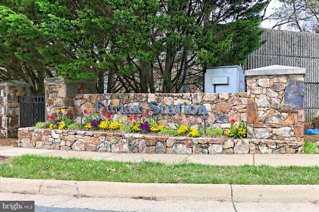 11166 Deuaughn Ct, Fairfax Station, VA 22039 - view of community / neighborhood sign