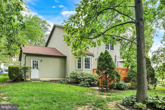 22 Piston Ct, Stewartstown, PA 17363 - rear view of property
