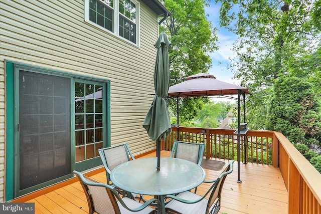22 Piston Ct, Stewartstown, PA 17363 - wooden terrace featuring outdoor dining area and a gazebo