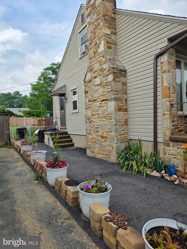 6414 Lehnert St, Baltimore, MD 21207 - view of home's exterior