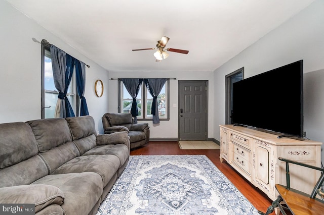 5200 Daybreak Ct, Baltimore, MD 21206 - living area with ceiling fan and wood finished floors