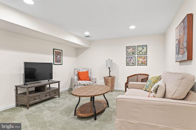 544 N Wayne Ave, Wayne, PA 19087 - carpeted living room with recessed lighting