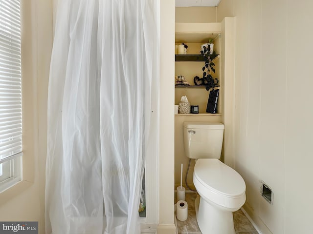 268 N Main St, Red Lion, PA 17356 - bathroom featuring toilet and curtained shower