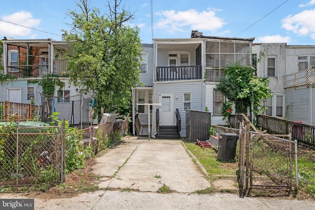 16 N Morley St, Baltimore, MD 21229 - view of front of house
