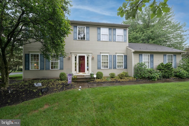 5900 Wayside Dr, Macungie, PA 18062 - colonial home featuring a front lawn
