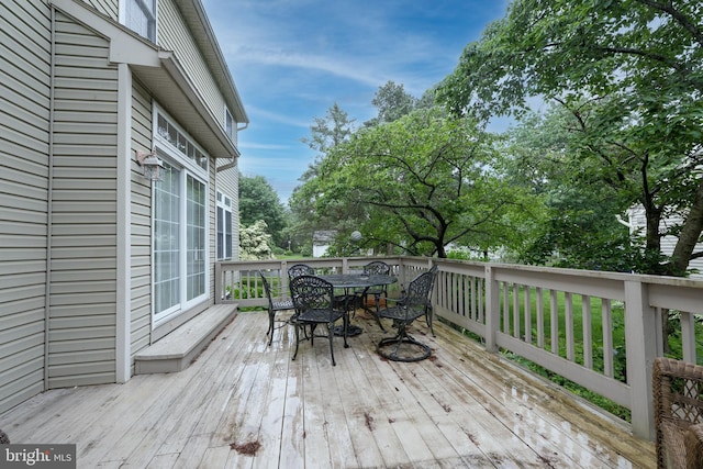 5900 Wayside Dr, Macungie, PA 18062 - deck with outdoor dining area
