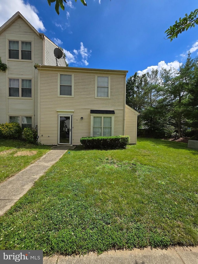 14 Riverside Run Dr, Indian Head, MD 20640 - view of front facade featuring a front lawn
