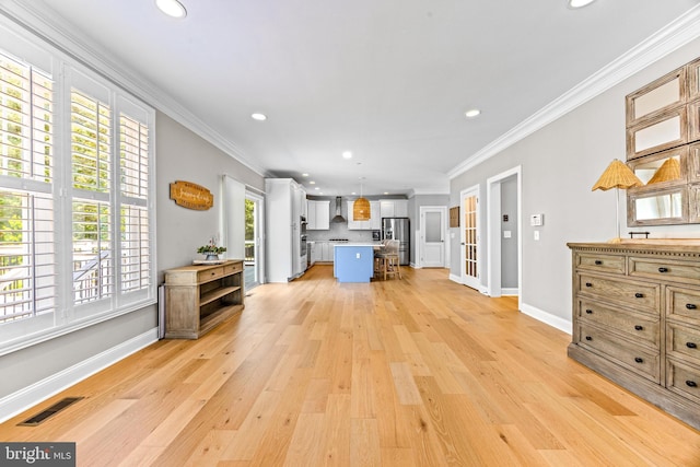 806 Dunfer Hill Rd, Severna Park, MD 21146 - kitchen featuring stainless steel refrigerator with ice dispenser, recessed lighting, ornamental molding, light wood-style floors, and pendant lighting