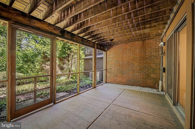 6128 Buckingham Manor Dr, Baltimore, MD 21210 - view of unfurnished sunroom