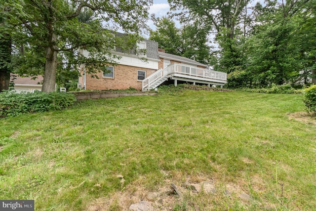 30 Bunker Ln, Etters, PA 17319 - view of grassy yard with a wooden deck and stairs
