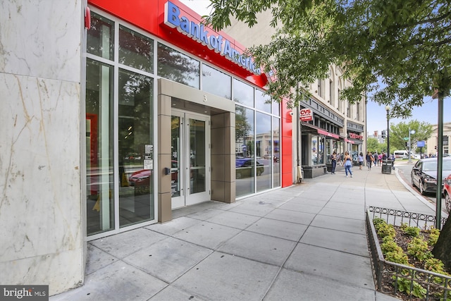 2117 N St NW Unit 2, Washington, DC 20037 - entrance to property