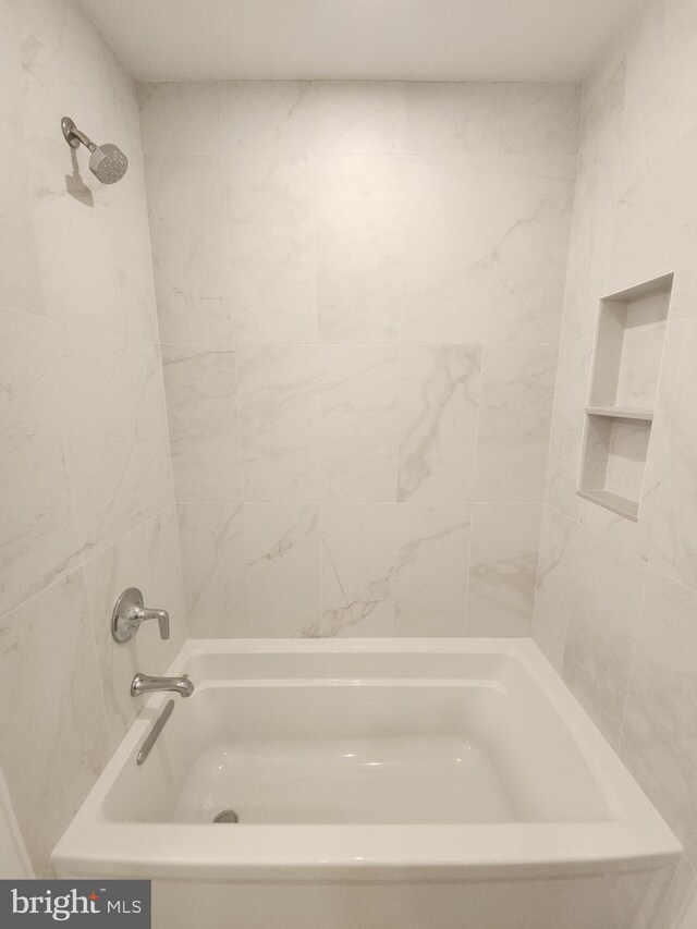 8610 Evergreen Pl Unit 100, Philadelphia, PA 19118 - full bath with tub / shower combination