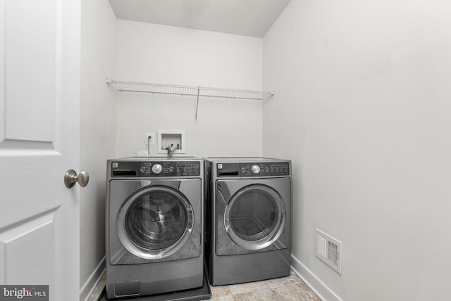 9 Fila Way, Sparks Glencoe, MD 21152 - laundry area featuring independent washer and dryer and baseboards