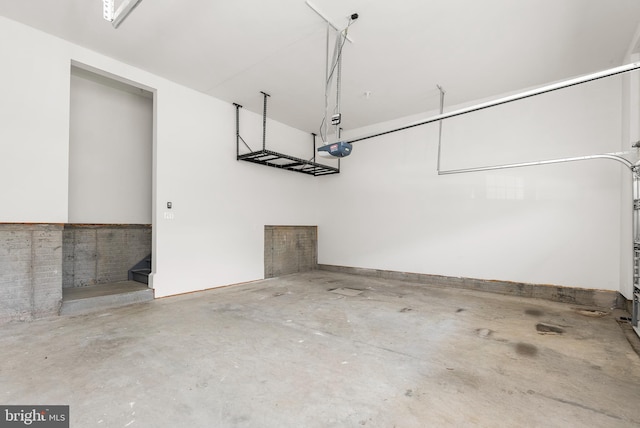 9 Fila Way, Sparks Glencoe, MD 21152 - garage featuring a garage door opener